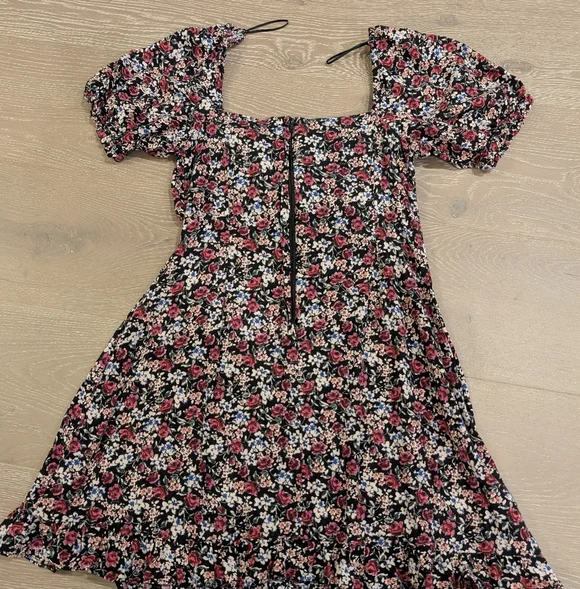 Miss Selfridge Petite Floral Tea Dress, Size 2 - Picture 2 of 4